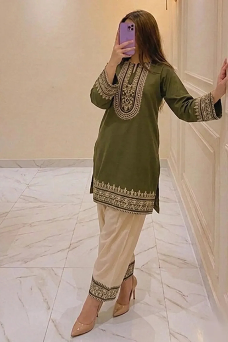 ABEER EMBROIDERED 2PC