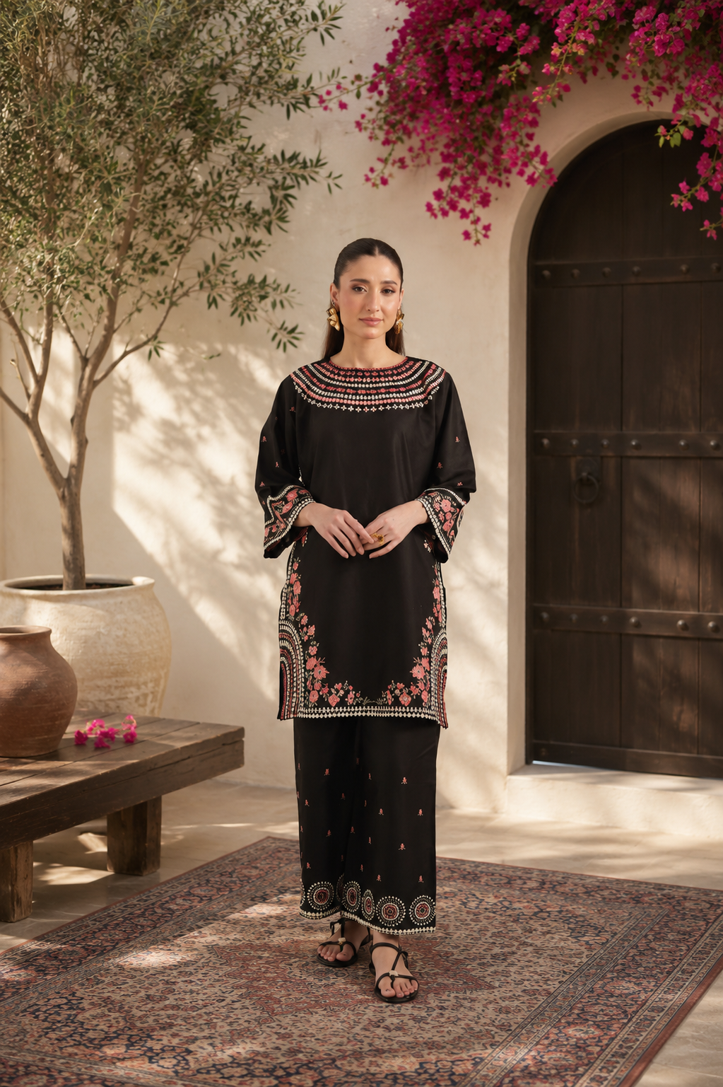 Black-Aira 2PC