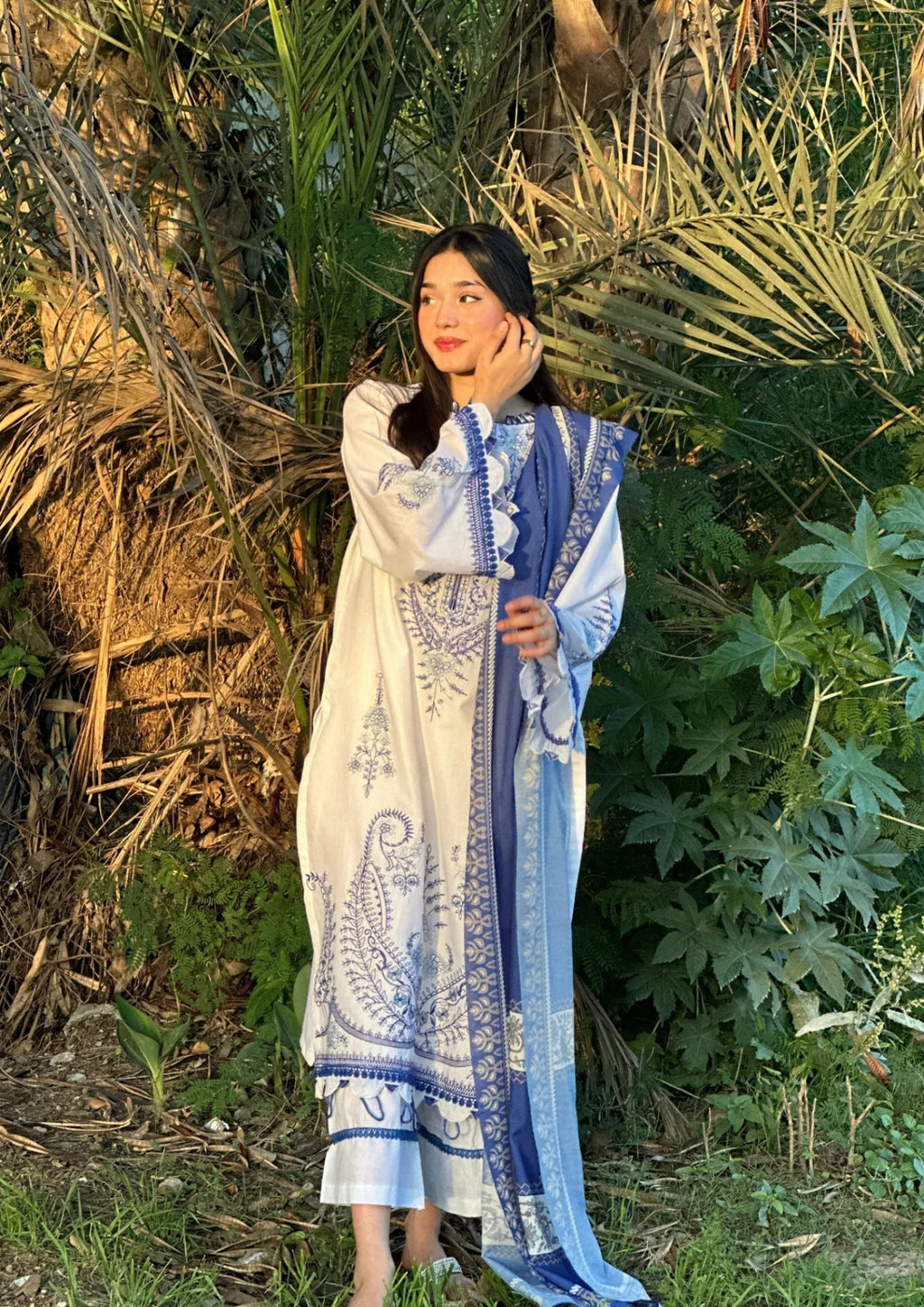 AYLA EMBROIDERED 3PC