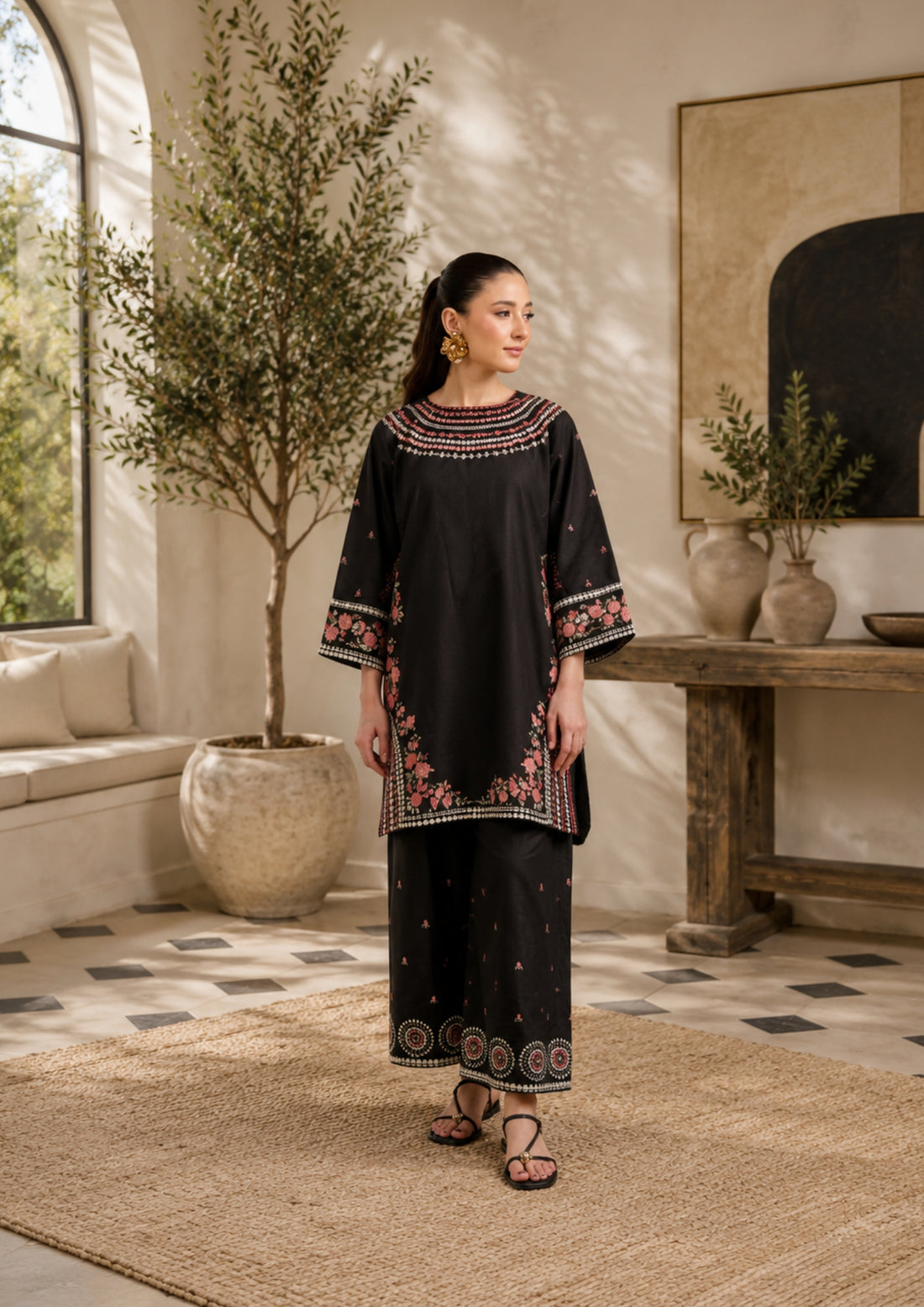 BLACK-AIRA EMBROIDERED 2PC
