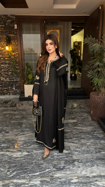 RAVEN EMBROIDERED 3PC